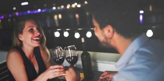 Ce sa porti la o intalnire: 40 de idei sic de tinute