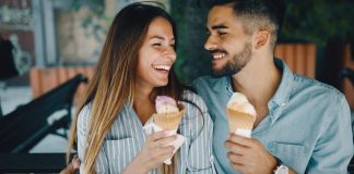 120 intrebari interesante pe care sa le pui la prima intalnire